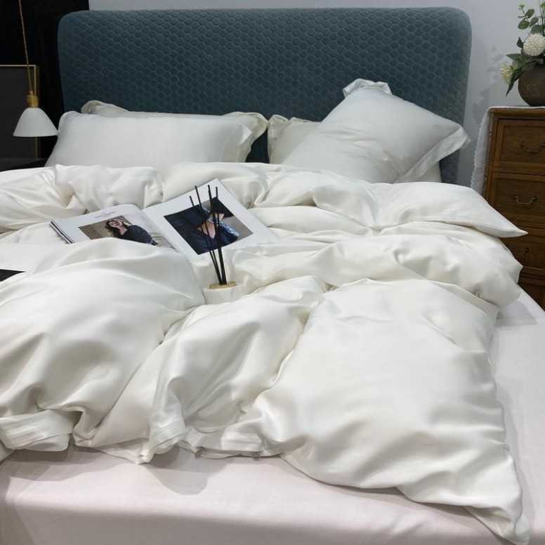 Комплект постельного белья Classic White с ушками 