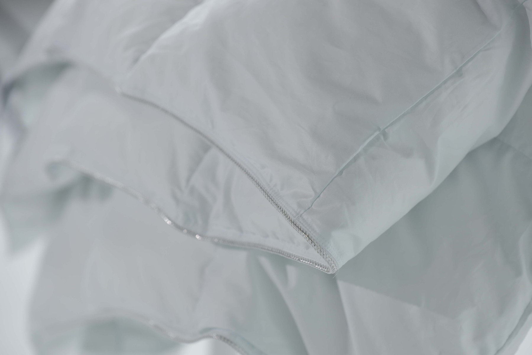 Одеяло EIS легкое 