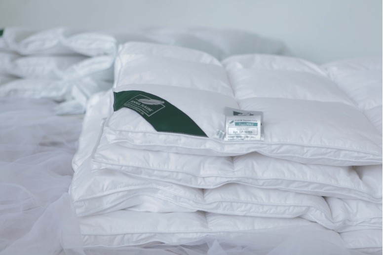 Одеяло PERLE теплое 