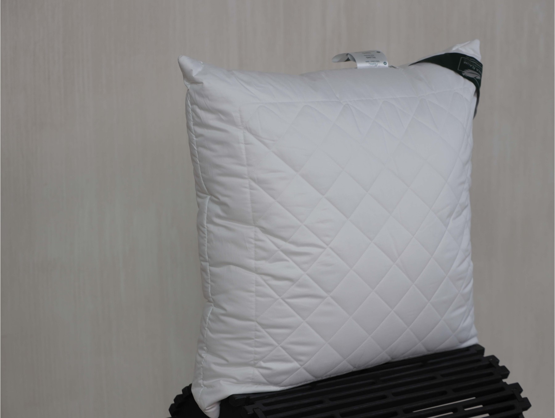 Подушка BAMBOO регулируемая 