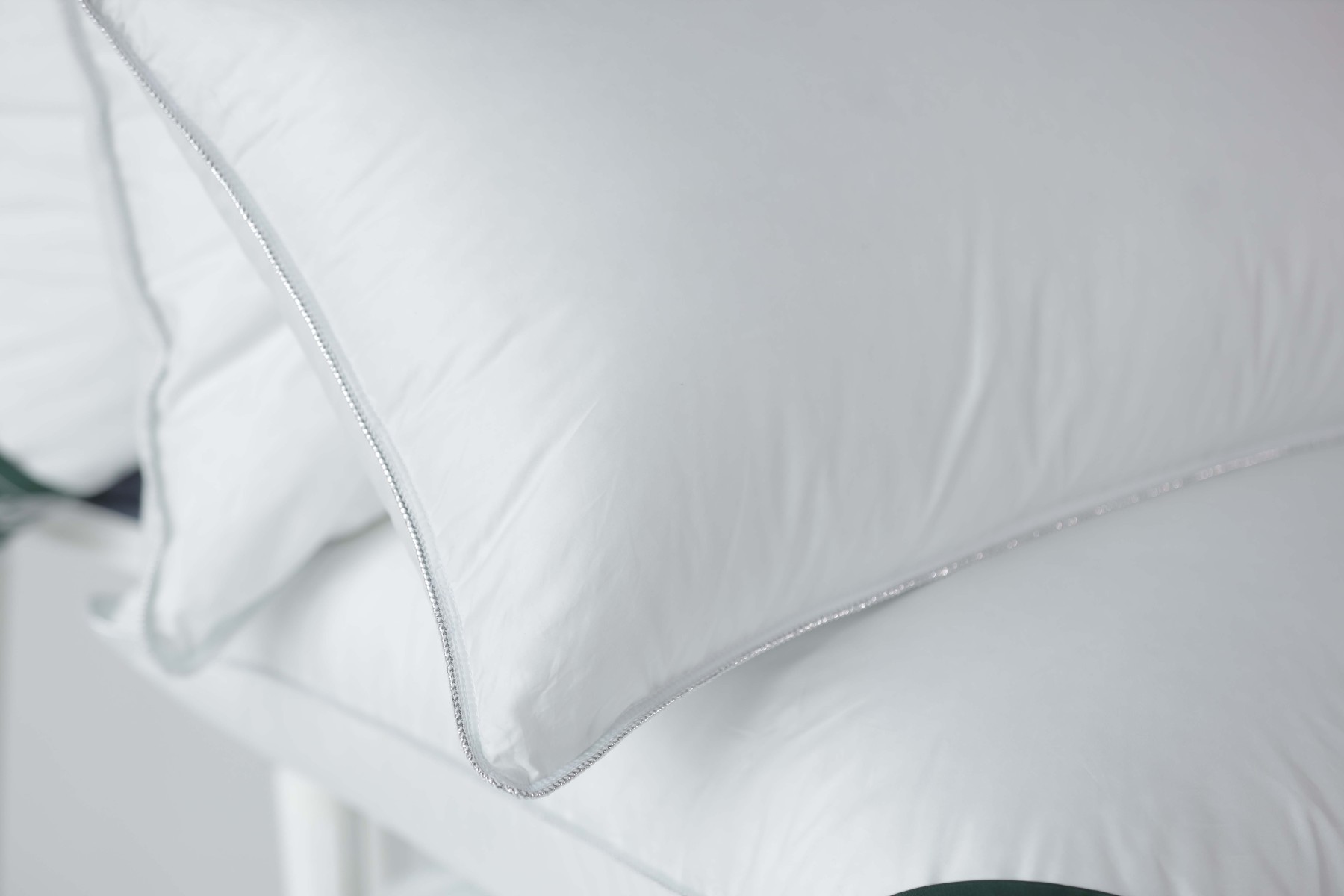 Подушка EIS средняя 