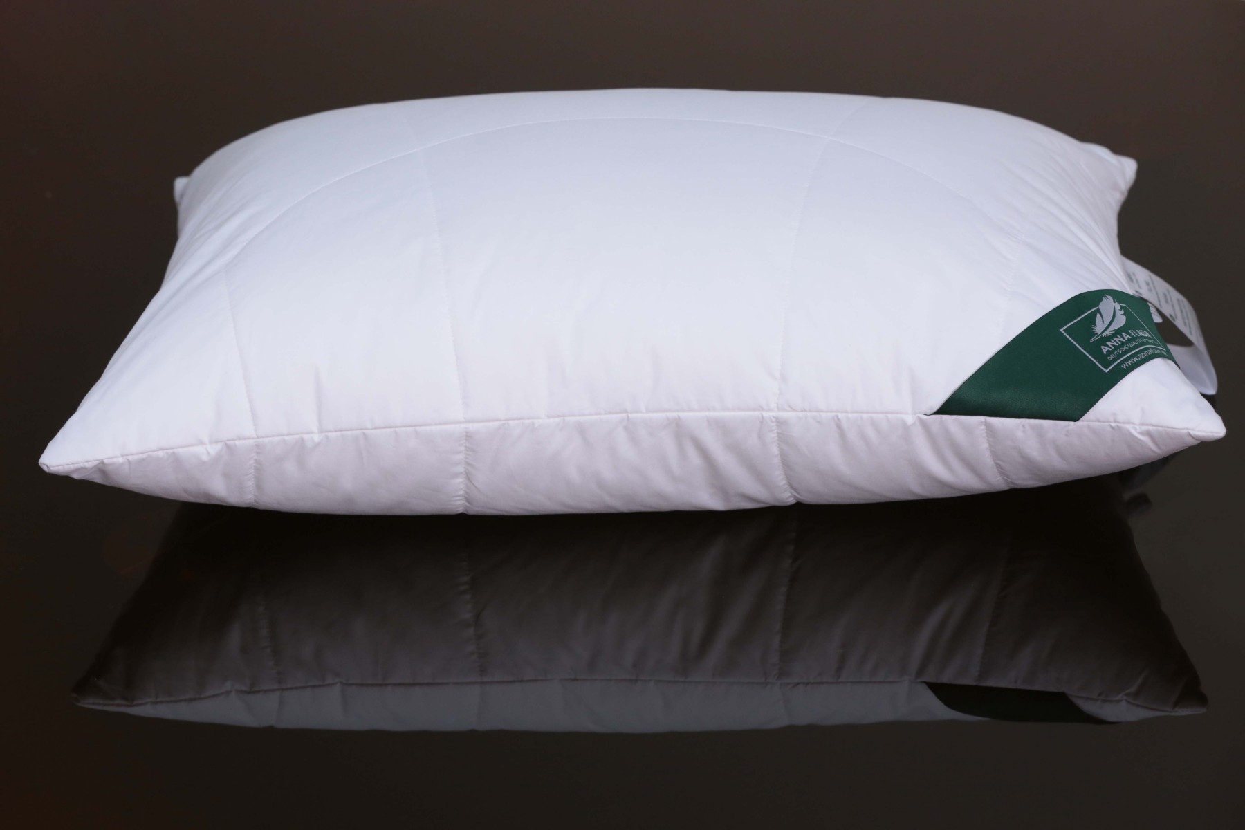 Подушка MERINO регулируемая 