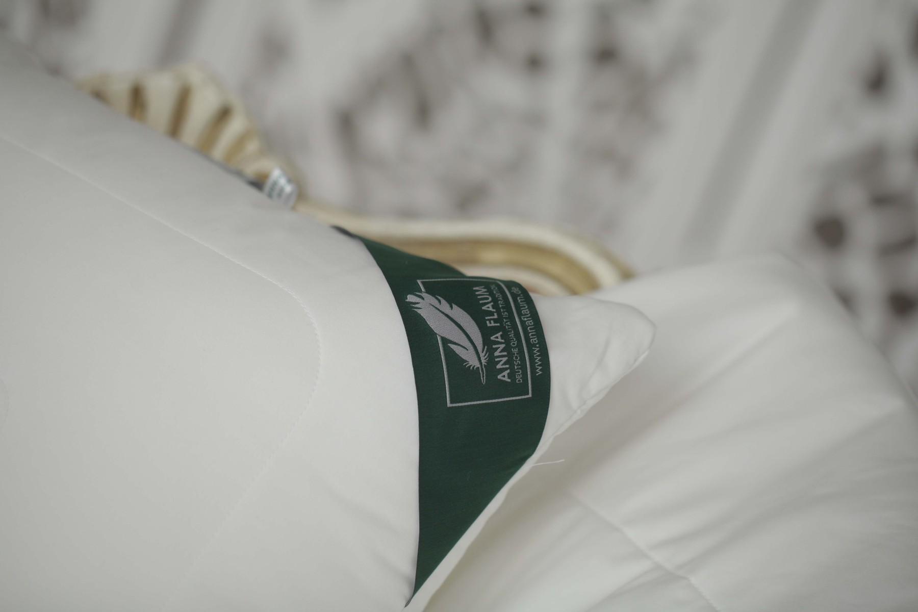 Подушка MODAL средняя 