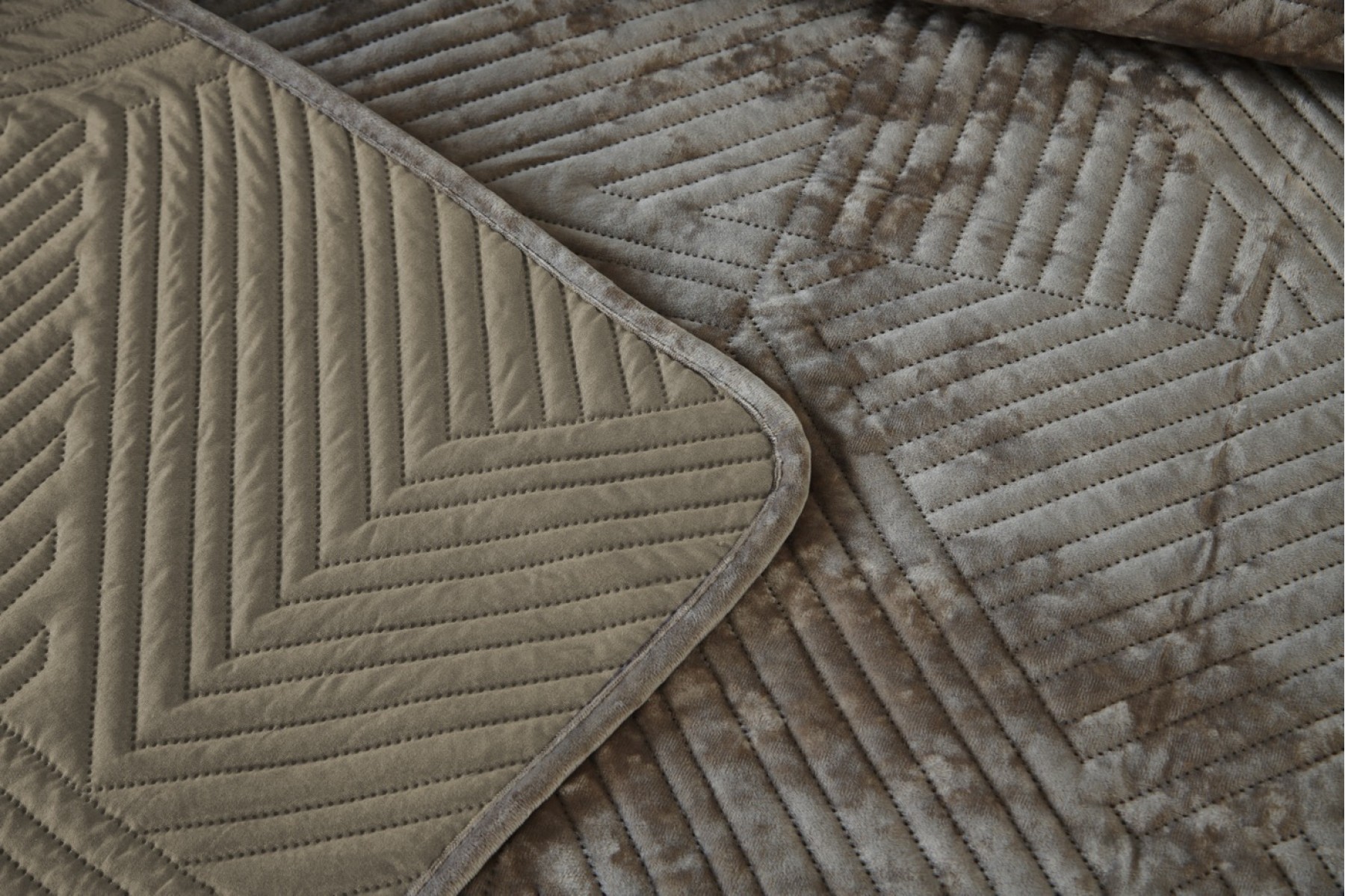 Покрывало Patricia Cappuccino 