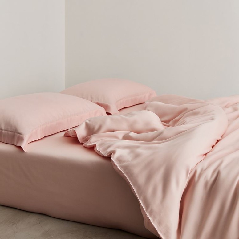 Комплект постельного белья Classic Pink с ушками  - розовый
