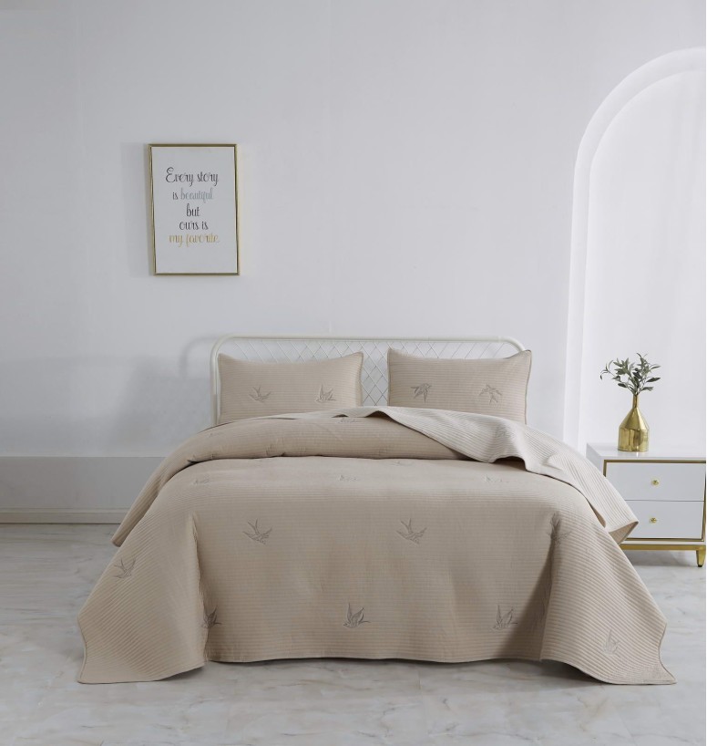 Покрывало Jacqueline Beige 
